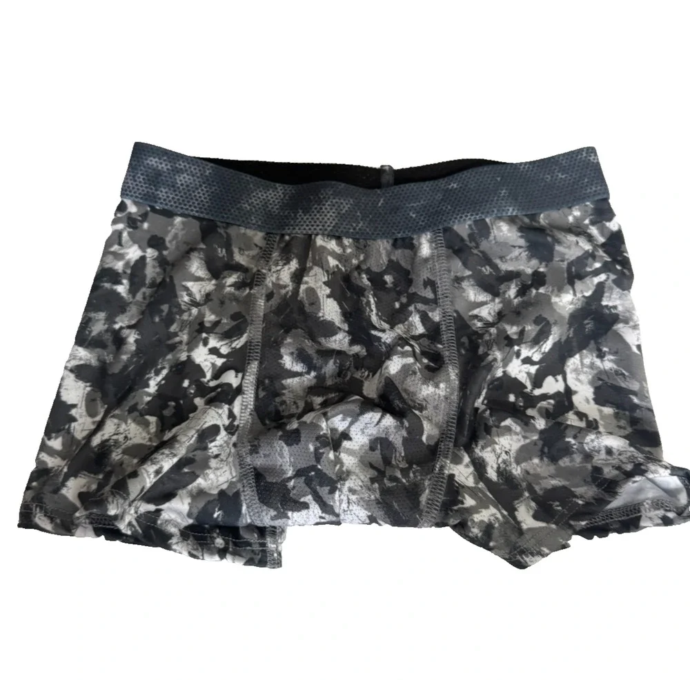 Hanes Moves Men’s Boxer Briefs Small Gray Black Print Stretch Performance Mesh